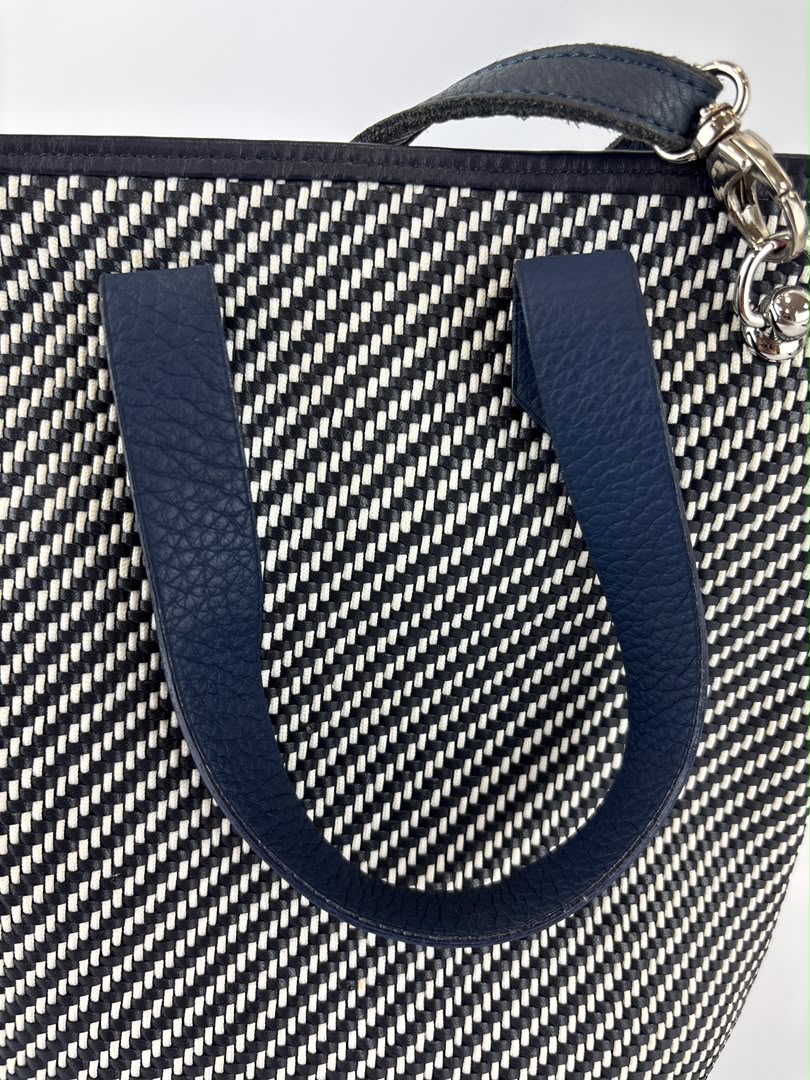 Vintage Ahmedabad Diago PM Tote Black / White / Navy