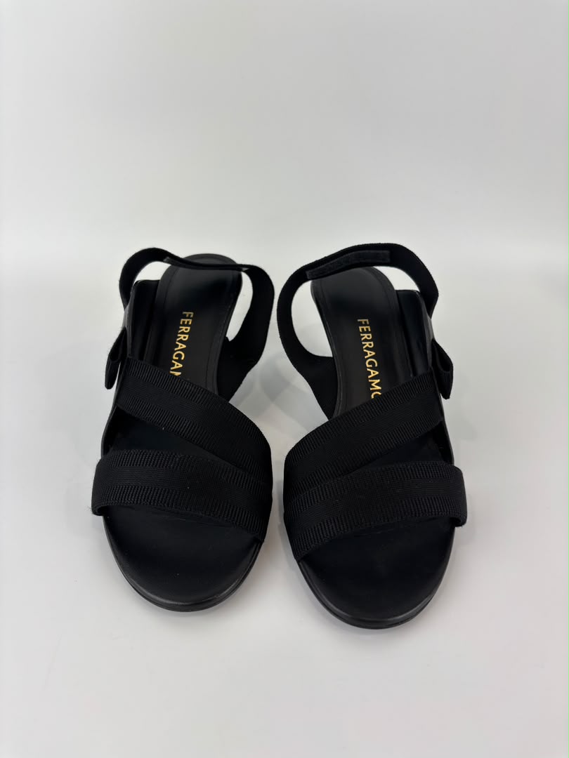 Vale 55 Vara Bow Slingback Sandals in Black Size 7.5 D