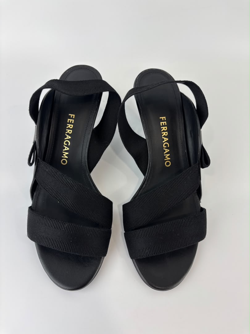 Vale 55 Vara Bow Slingback Sandals in Black Size 7.5 D