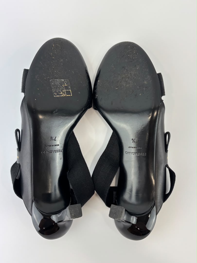 Vale 55 Vara Bow Slingback Sandals in Black Size 7.5 D