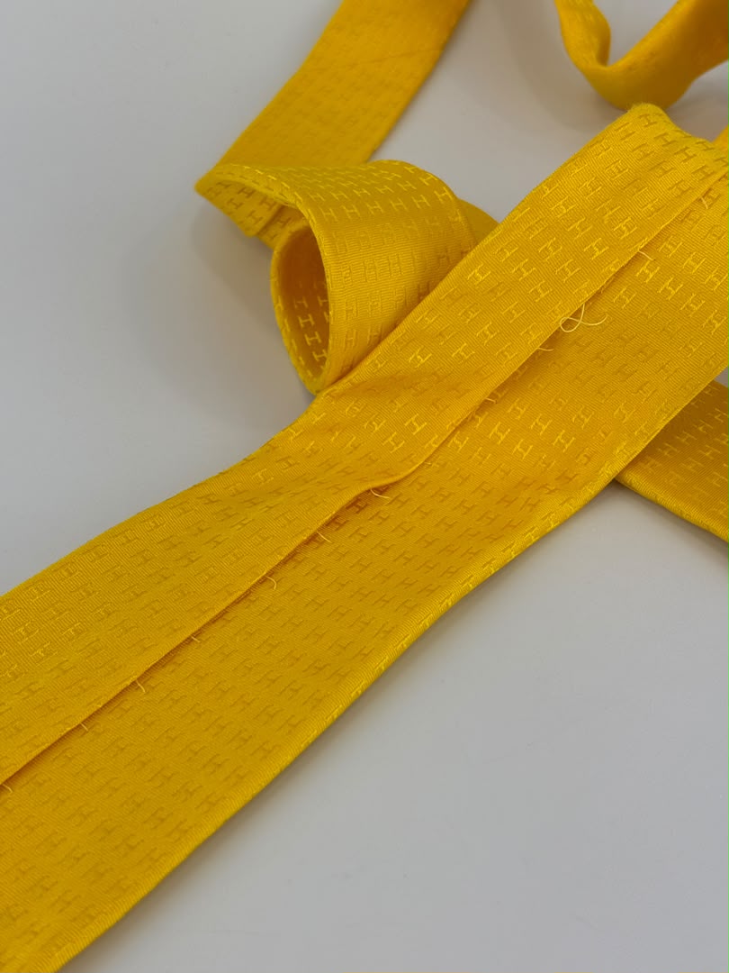 Faconnee H Silk Tie Yellow