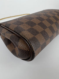 Eva Shoulder Bag in Damier Ebene