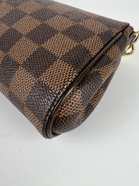 Eva Shoulder Bag in Damier Ebene