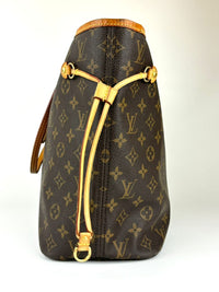 Monogram Canvas Neverfull MM