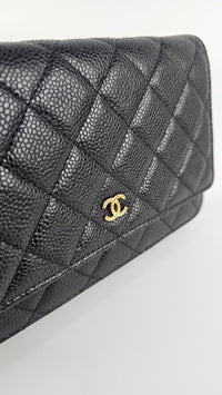 Black Caviar Wallet on Chain GHW