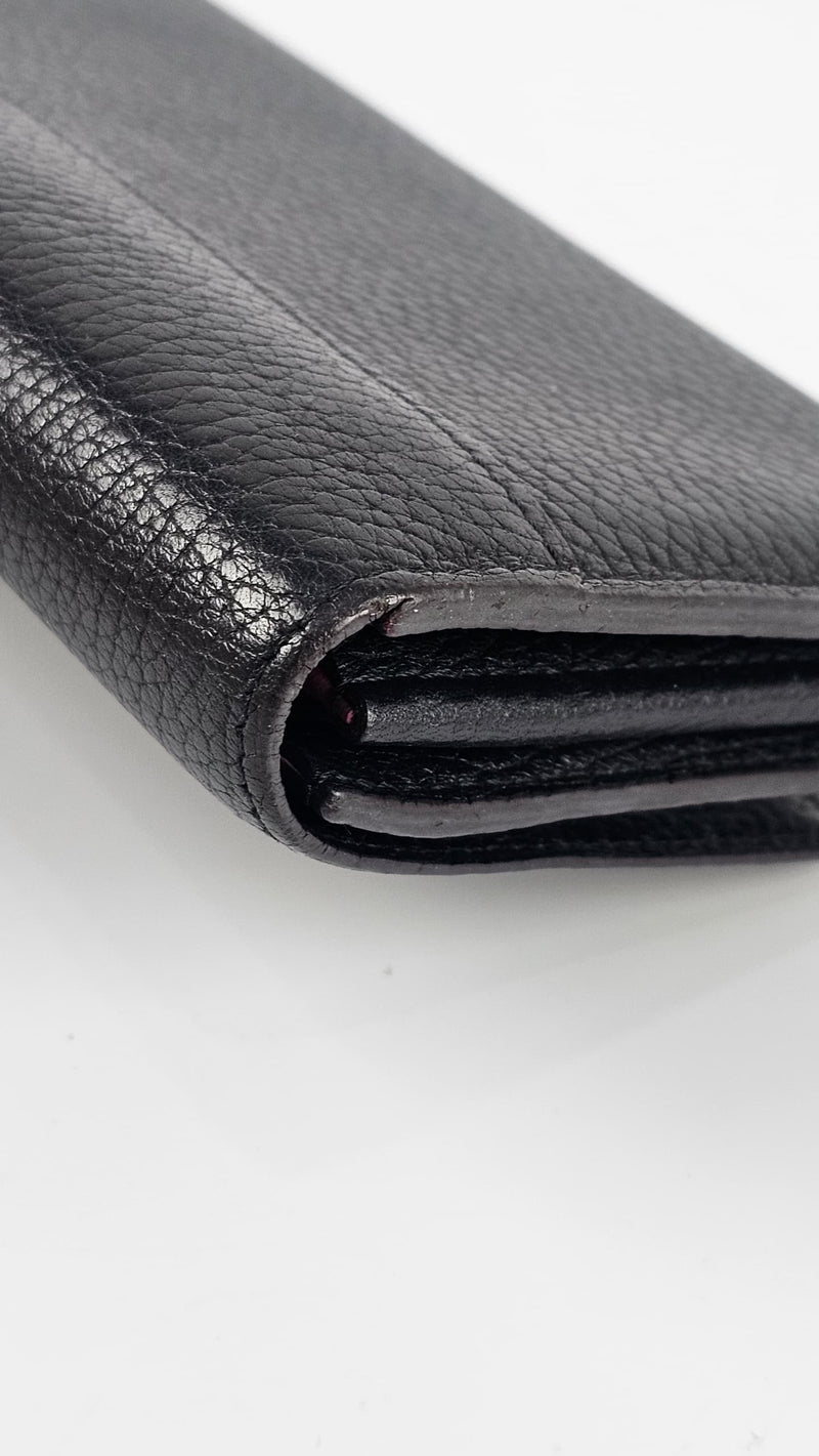 Black Taurillon Leather Capucines Wallet