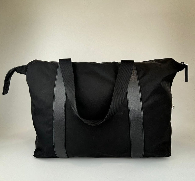 V49Z Nylon and Saffiano Leather Duffle Bag Nero