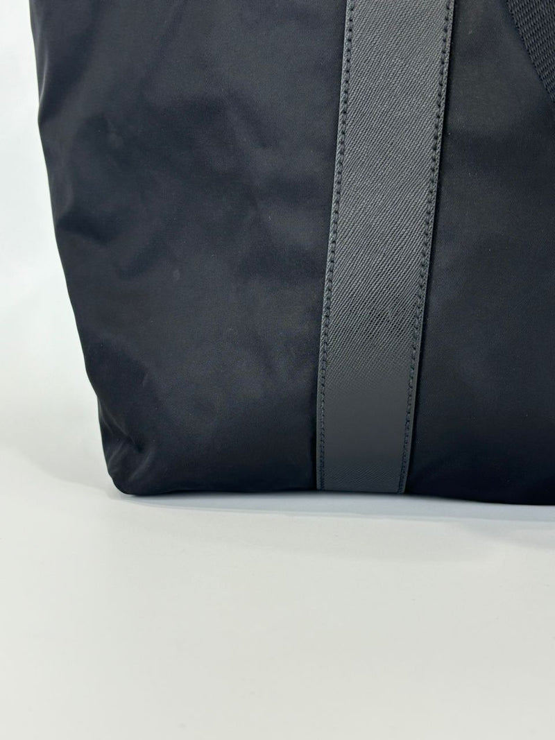 V49Z Nylon and Saffiano Leather Duffle Bag Nero