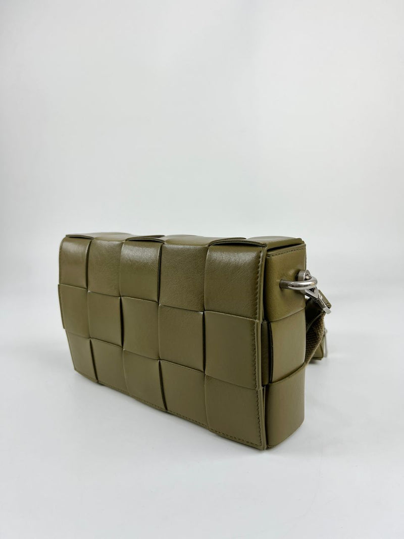 Cassette With Versatile Strap in Mud Green