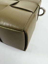 Cassette With Versatile Strap in Mud Green