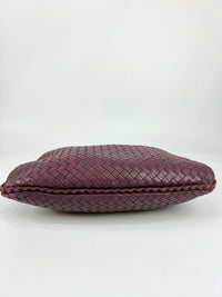 Intrecciato Medium Hobo in Aubergine