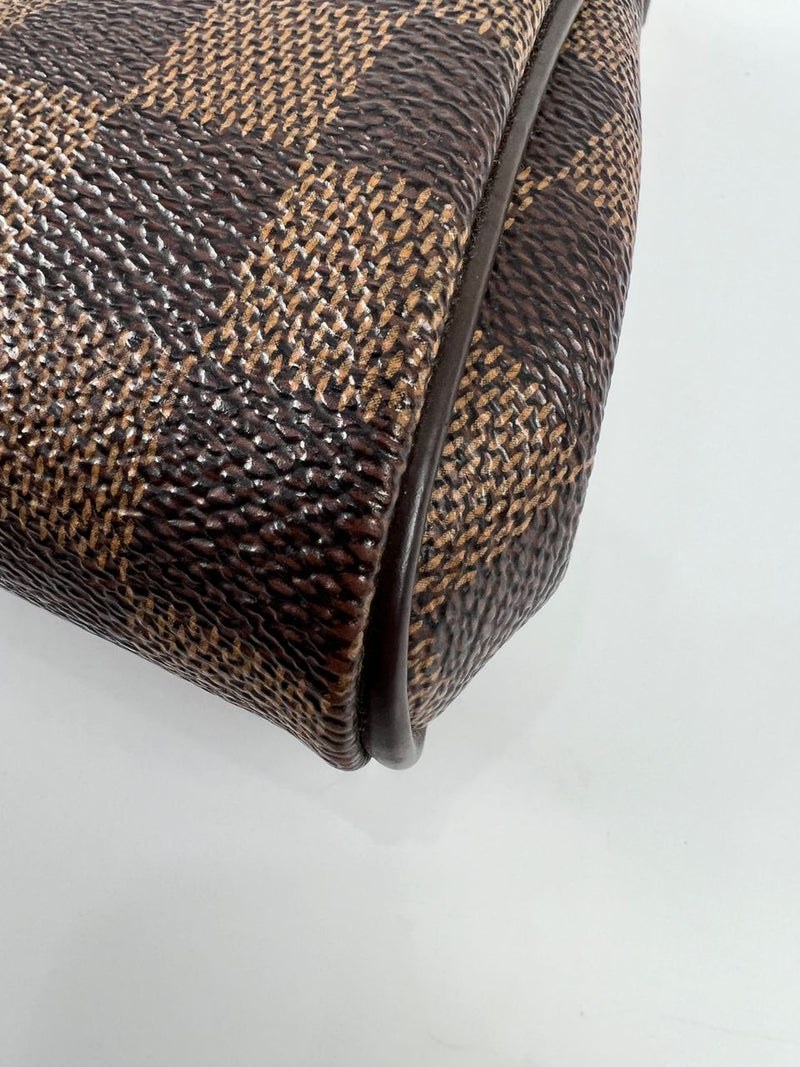 Eva Shoulder Bag in Damier Ebene