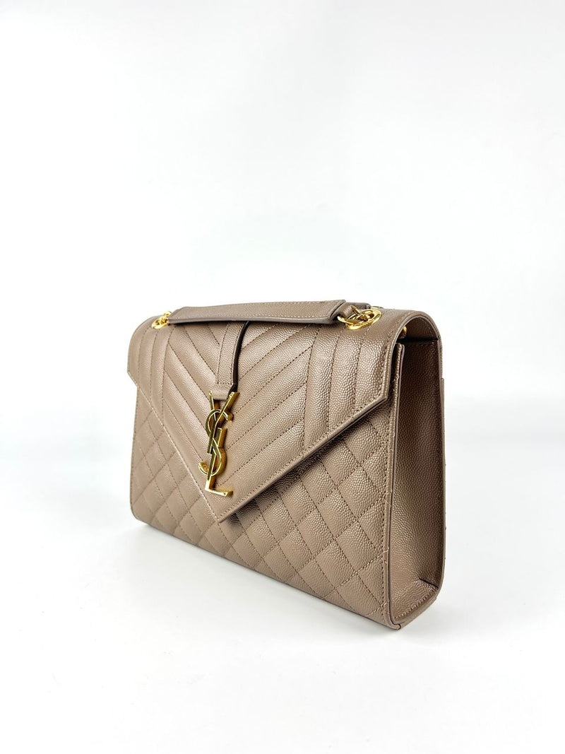 Envelope Medium Flap Bag in Quilted Grain de Poudre Embossed Leather