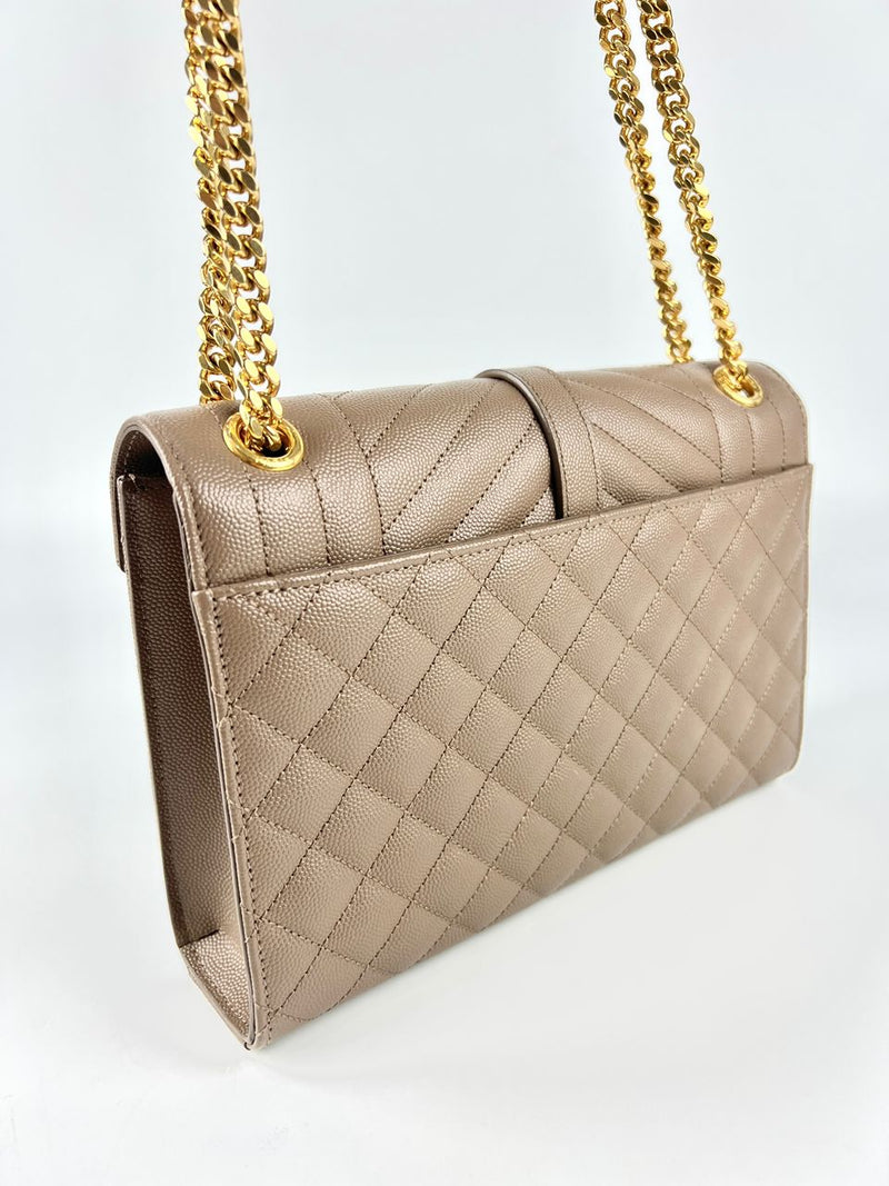 Envelope Medium Flap Bag in Quilted Grain de Poudre Embossed Leather