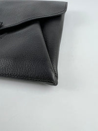 Antigona Envelope Clutch in Black TE0115