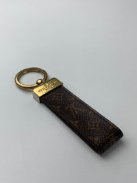 M65221 Dragonne Key Holder