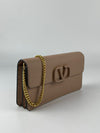 VLogo Signature Grainy Calfskin Wallet On Chain in Pink