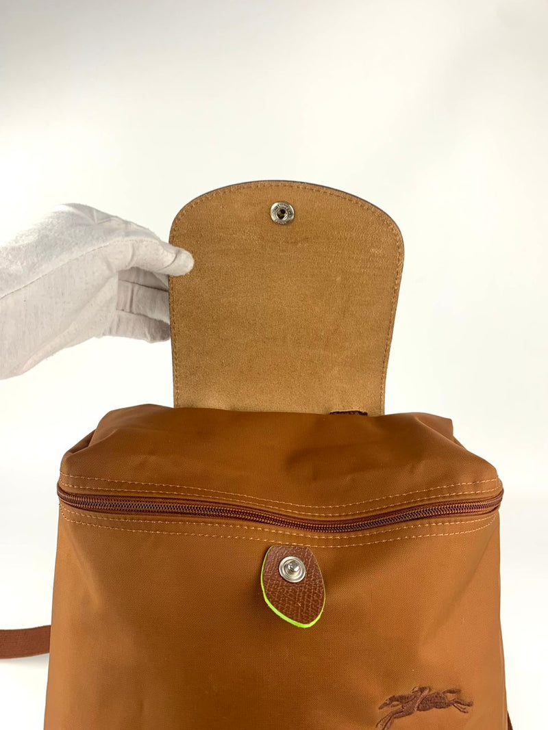 Le Pliage M Backpack in Cognac Recycled Canvas