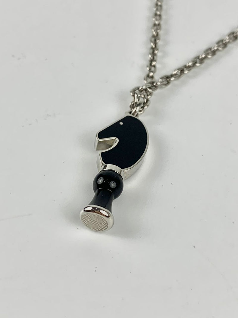 Cavalier Necklace in Black