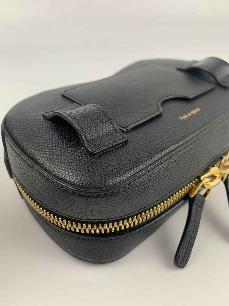 Coda Belt Bag in Pebbled Leather Noir