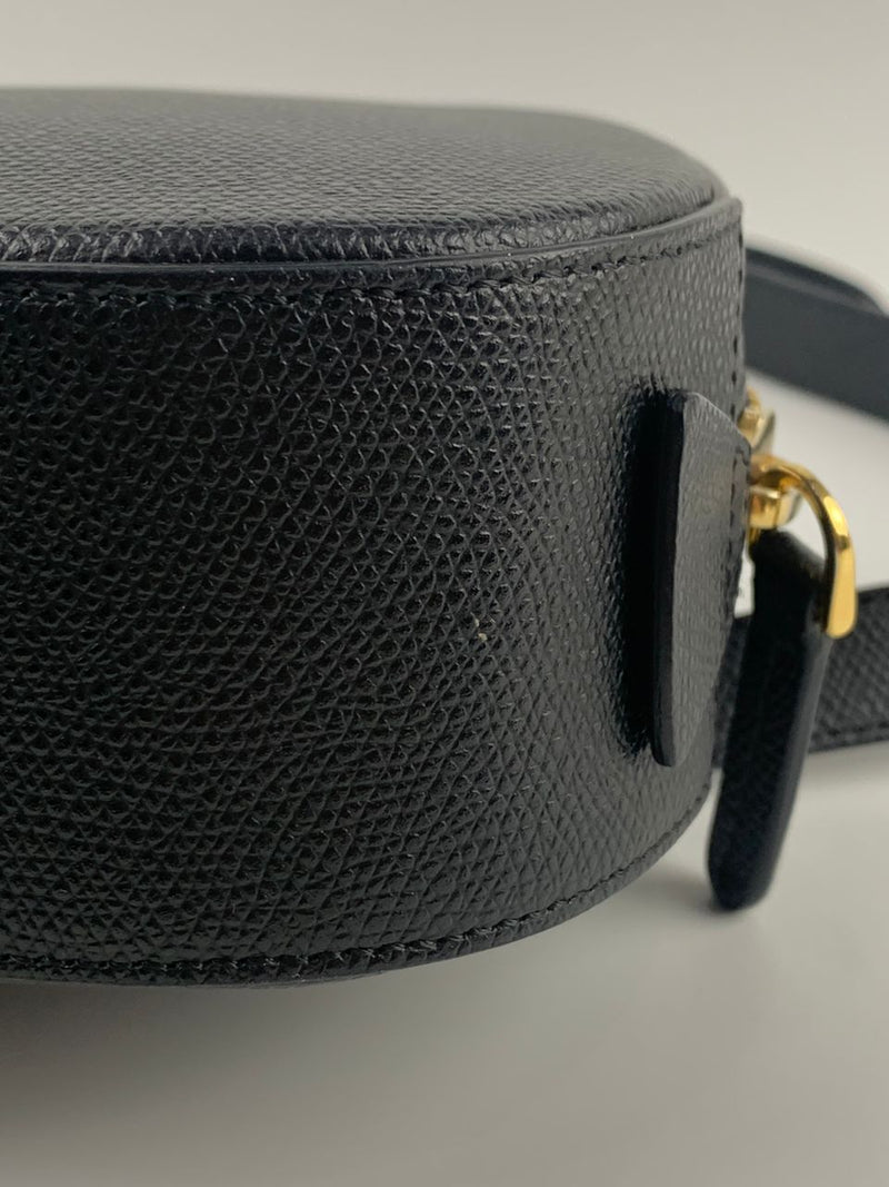 Coda Belt Bag in Pebbled Leather Noir