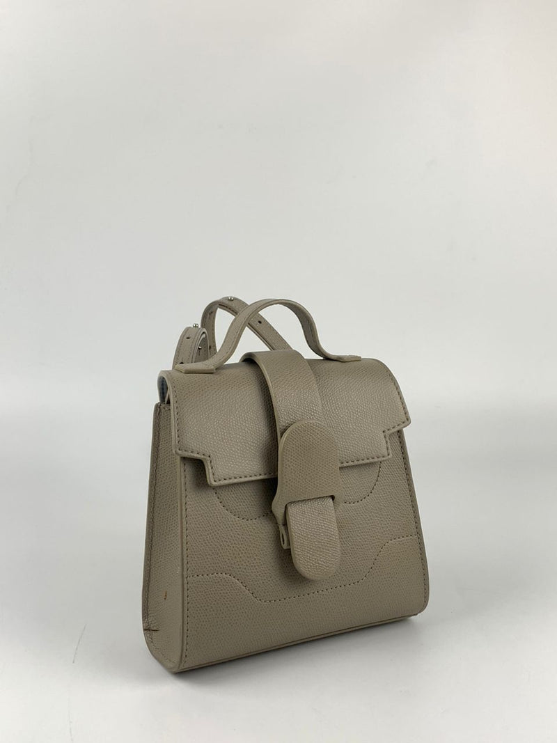 Alunna Bag in Pebbled Leather Sand