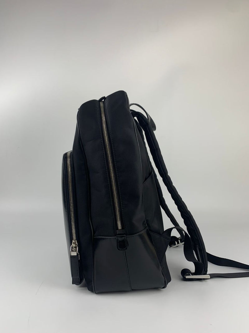 2VZ084 Black Re-Nylon Tessuto/Spazzol Backpack