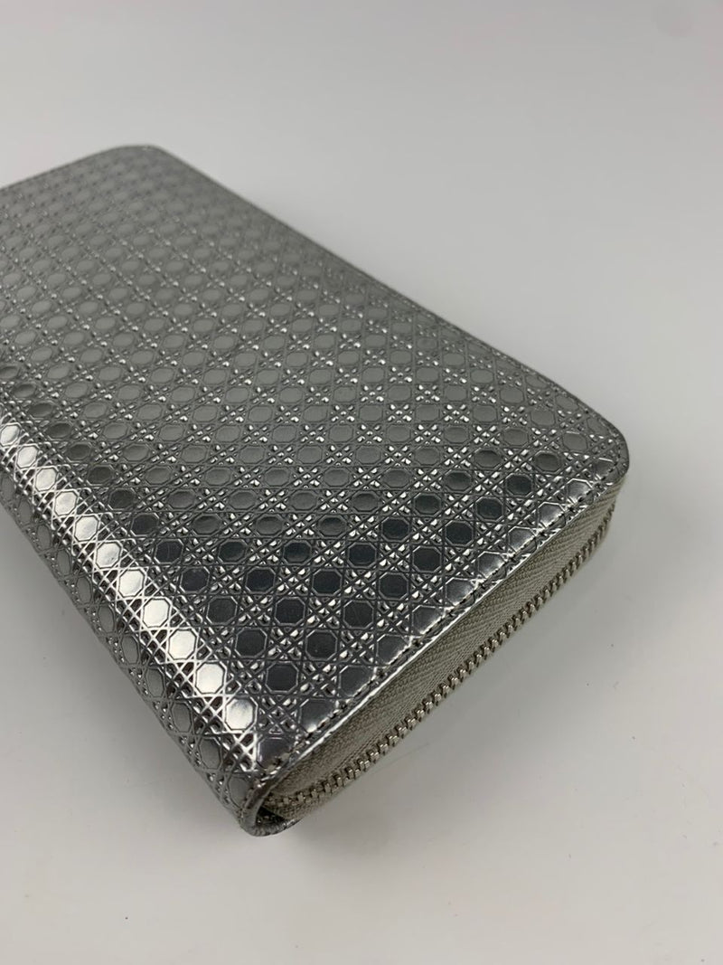 Silver Patent Microcannage Lady Dior Voyageur Wallet