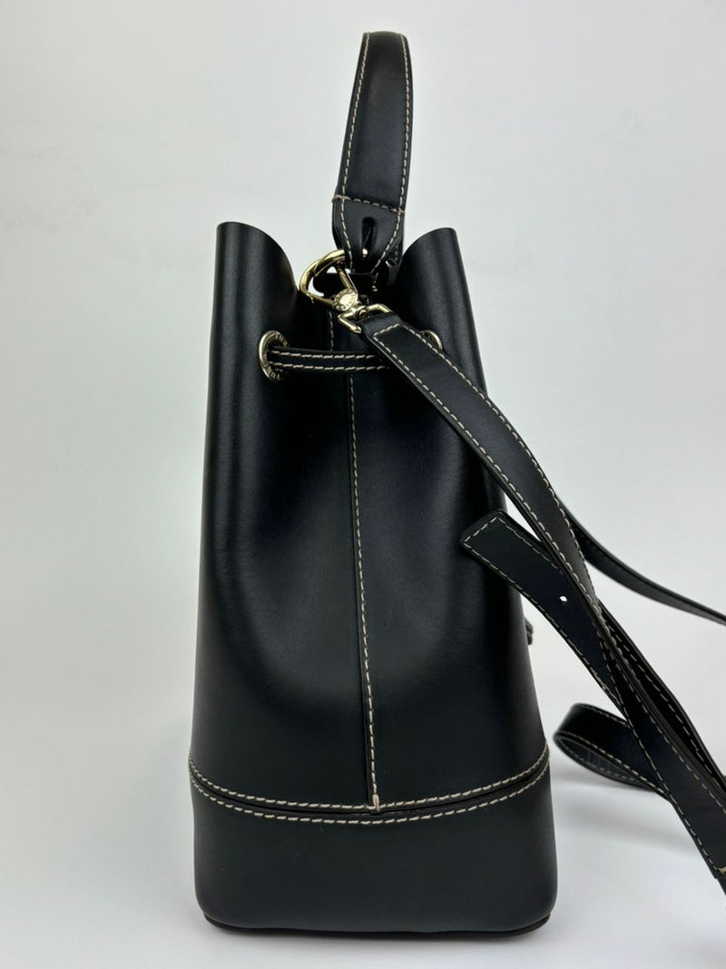 Stacy Drawstring Bucket Bag in Onyx