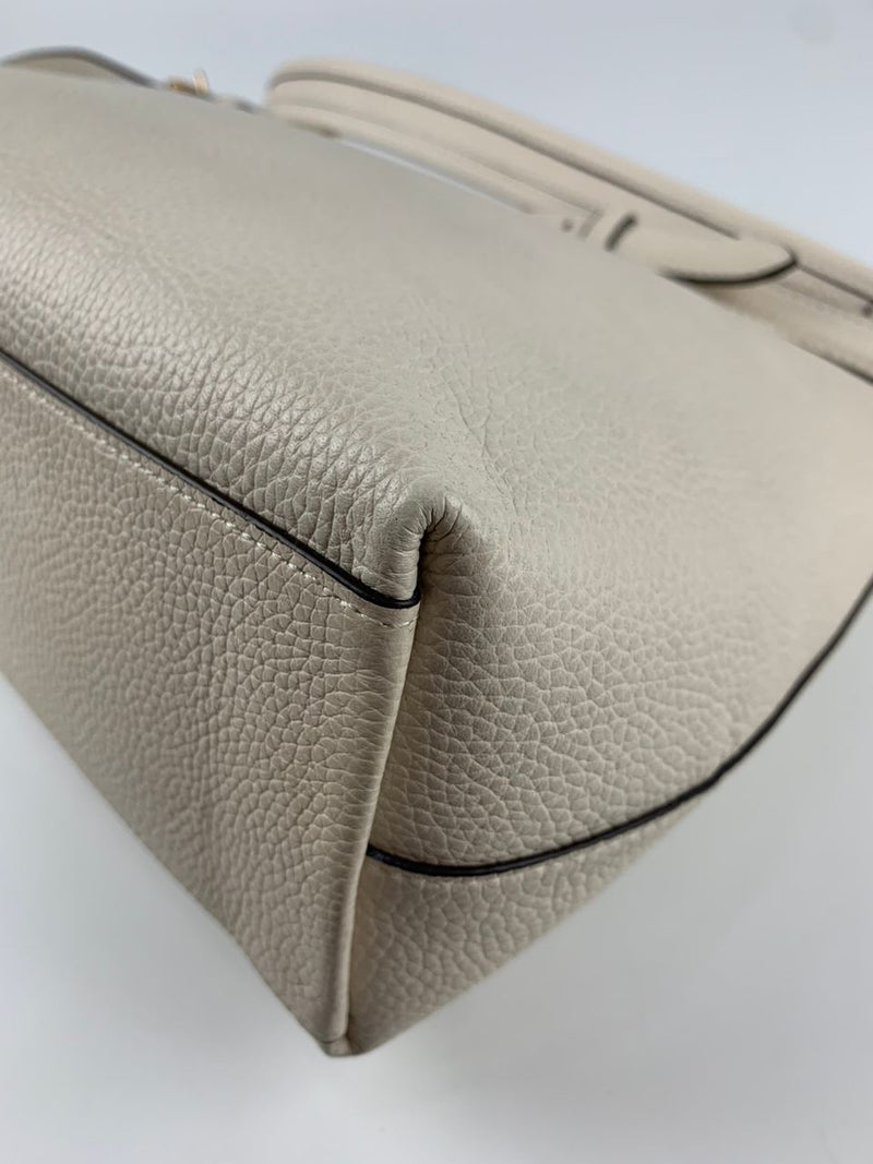 CR148 White Laurel Shoulder Bag