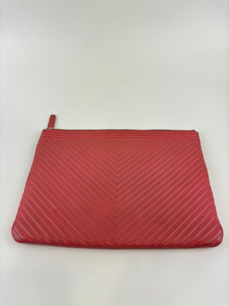 Boy Medium O Case Pink Chevron Lambskin SHW