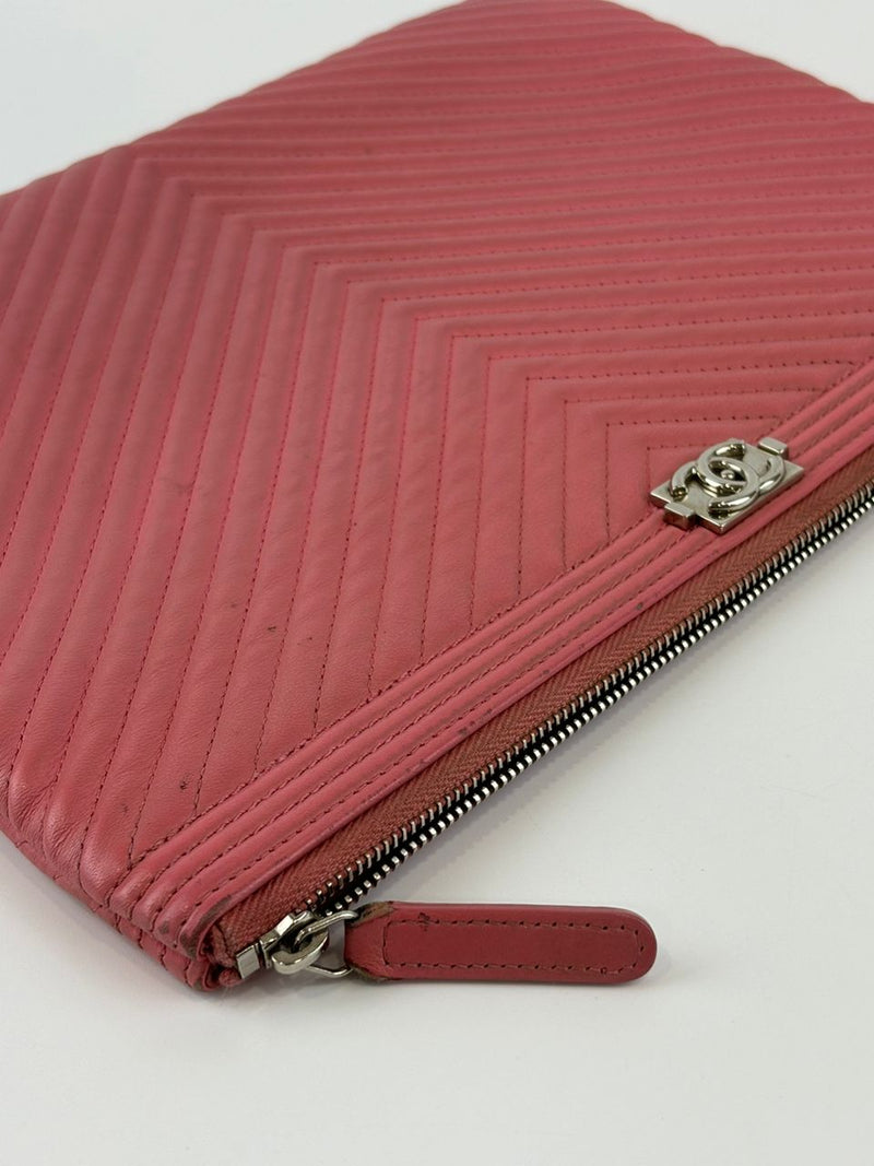 Boy Medium O Case Pink Chevron Lambskin SHW