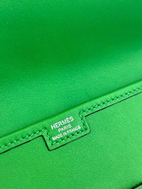 Jige Clutch in Green