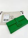 Jige Clutch in Green