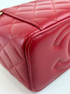 AP3044 Quilted Small Pillow Crush Vanity Case With Chain Red Lambskin GHW