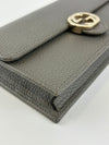 Interlocking GG Wallet on Chain Grey Pebbled Leather