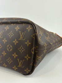 Neverfull MM Monogram Canvas (RFID)