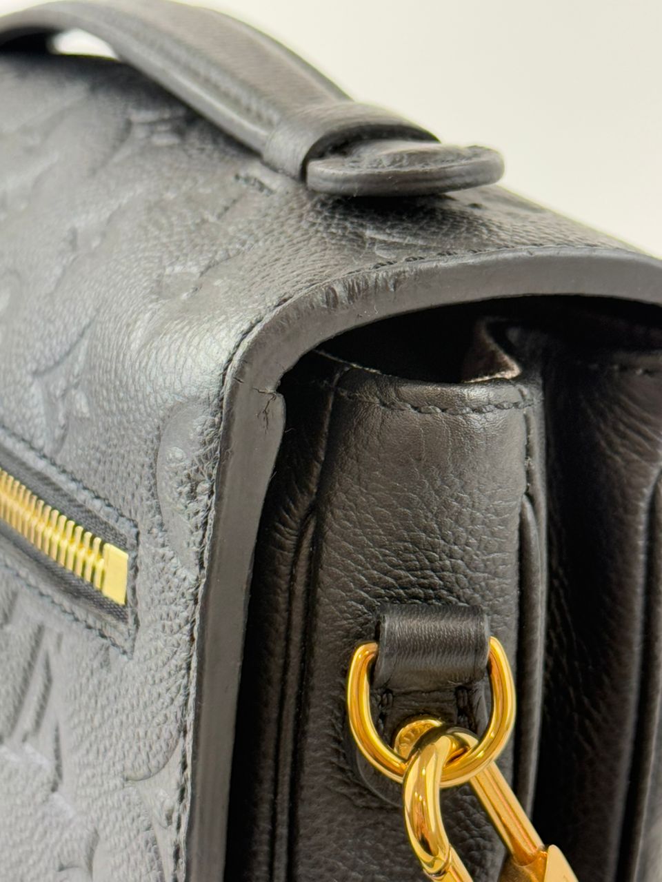 M41487 Pochette Metis Monogram Empreinte Noir – Glampot Sdn Bhd
