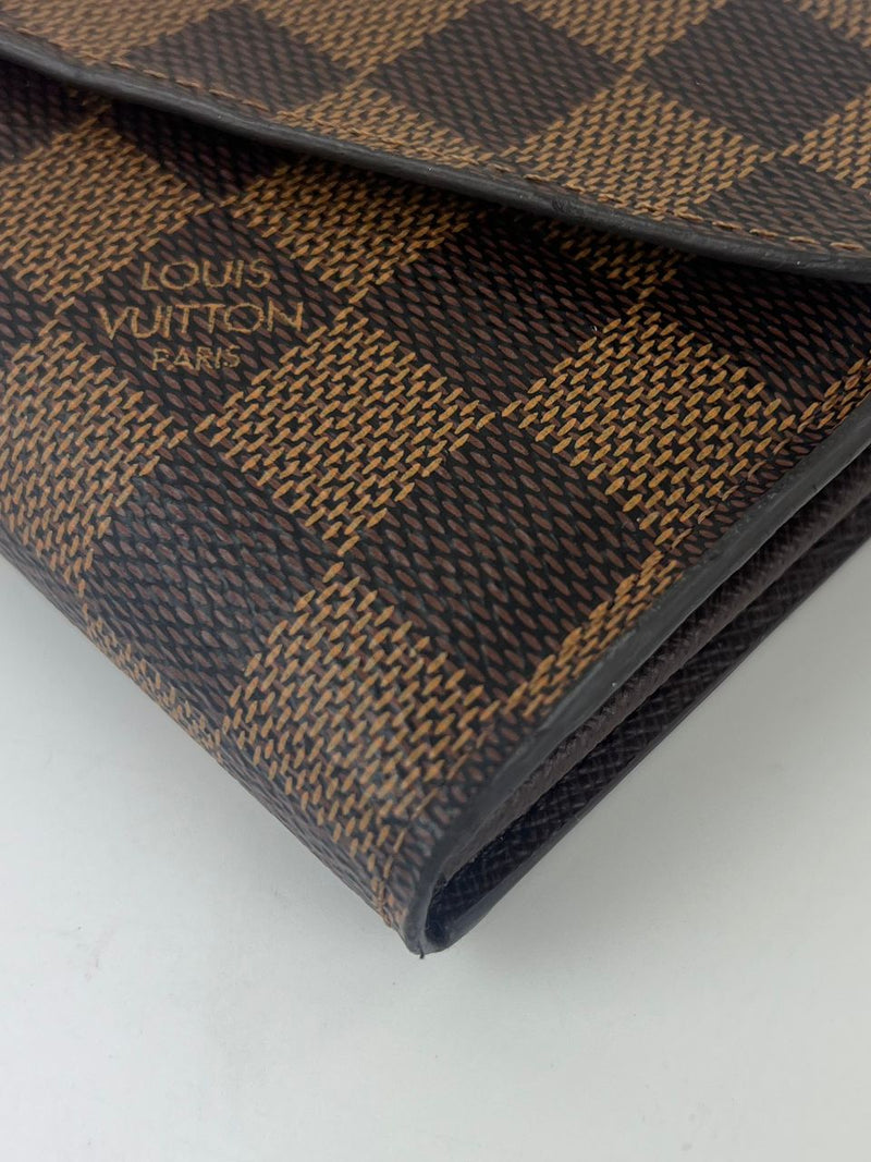 N63209 Sarah Wallet Damier Ebene