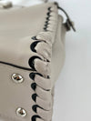 8BN290 Vitello Seta Lace Up Medium Peekaboo Iconic Satchel Grigio Polvere