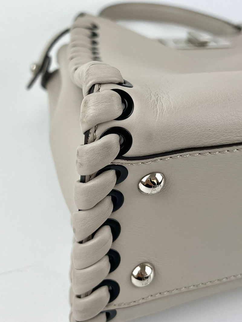 8BN290 Vitello Seta Lace Up Medium Peekaboo Iconic Satchel Grigio Polvere