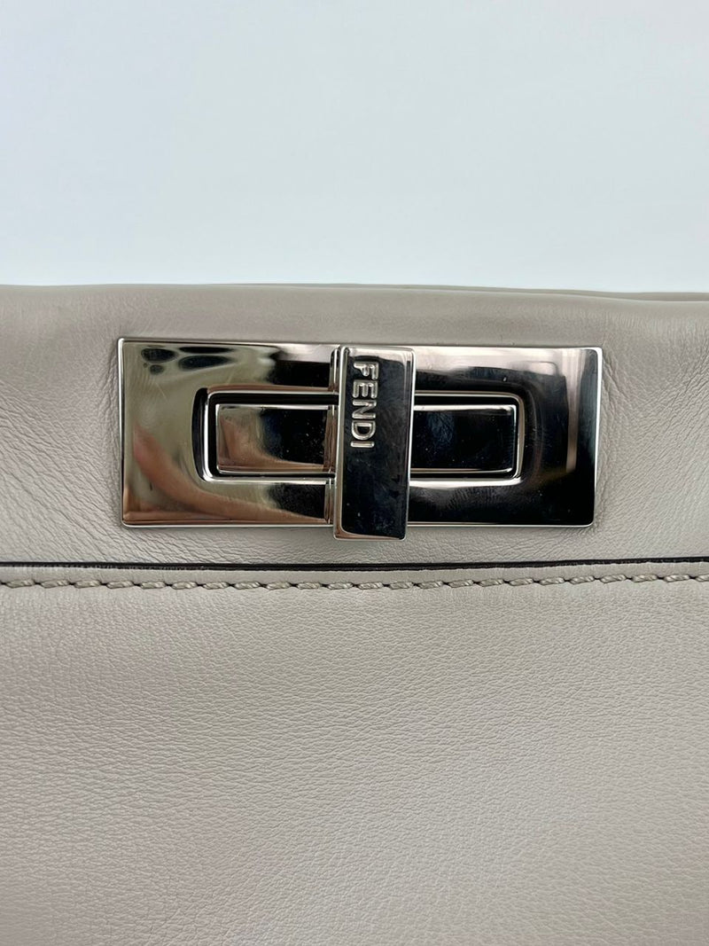 8BN290 Vitello Seta Lace Up Medium Peekaboo Iconic Satchel Grigio Polvere