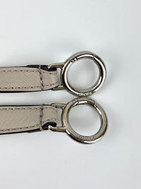 8BN290 Vitello Seta Lace Up Medium Peekaboo Iconic Satchel Grigio Polvere