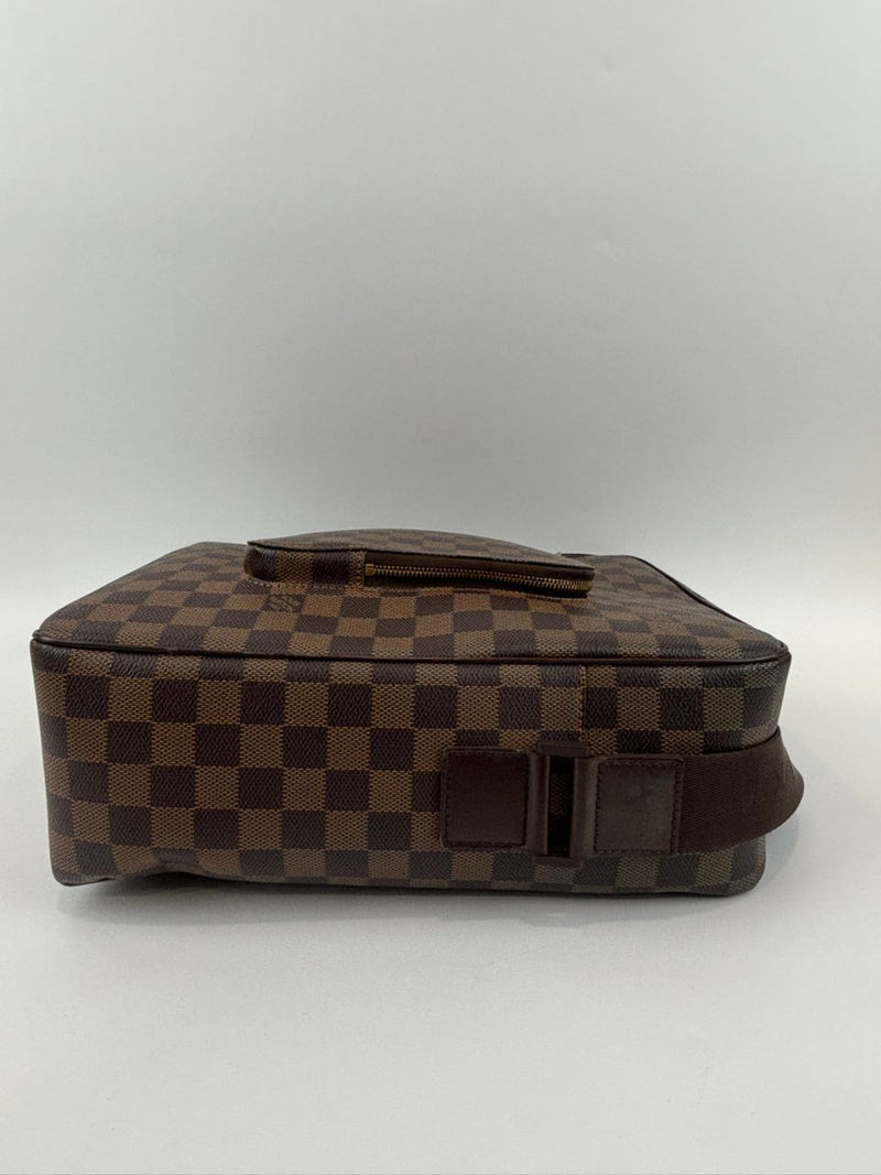 Olav MM Damier Ebene