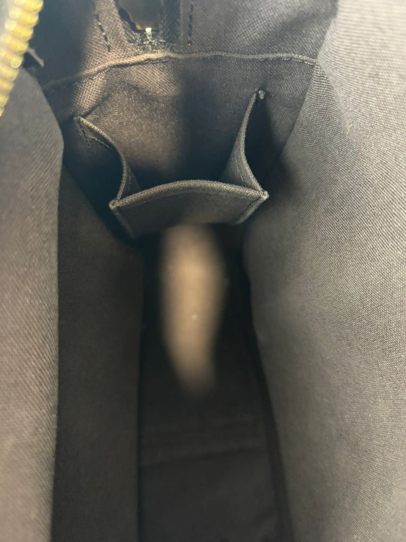 Olav MM Damier Ebene