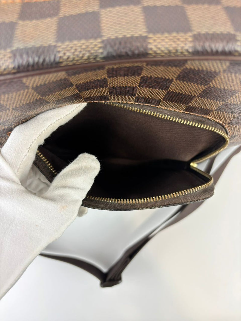 Olav MM Damier Ebene