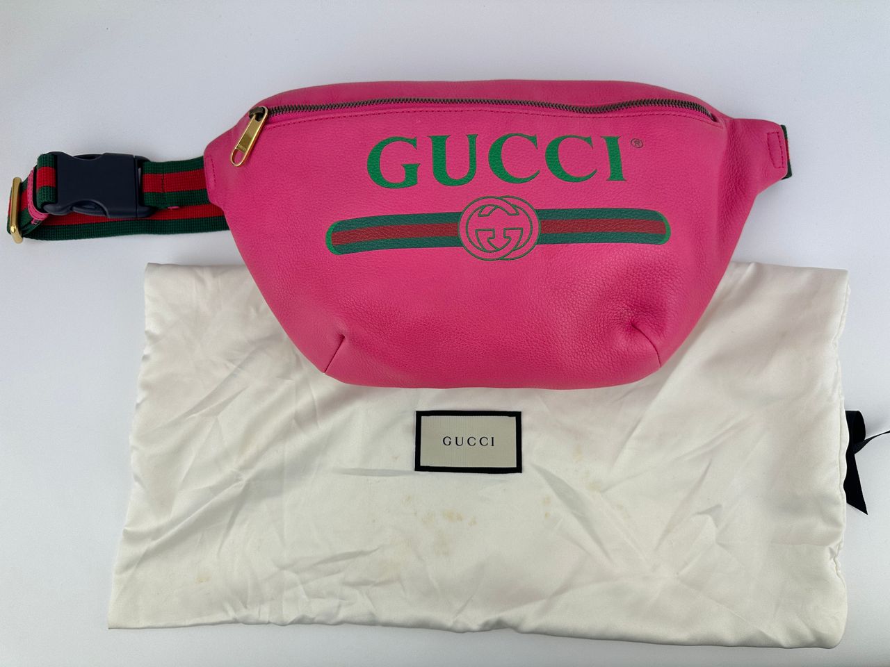 Retro Print GUCCI Pink Leather Belt Bag