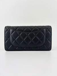 Chanel Bi-fold Yen Wallet in Black Lambskin SHW - Glampot