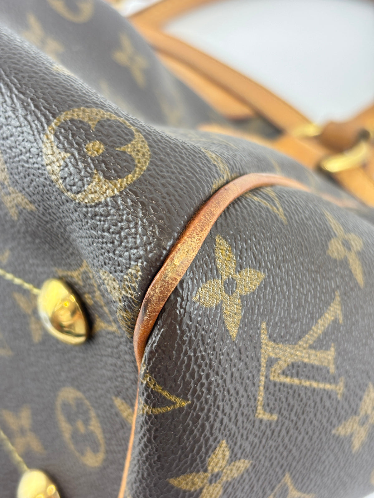 Louis Vuitton Tivoli PM Monogram Canvas - Glampot