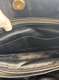 Salvatore Ferragamo Vara Ribbon Chain Shoulder Tote in Black - Glampot